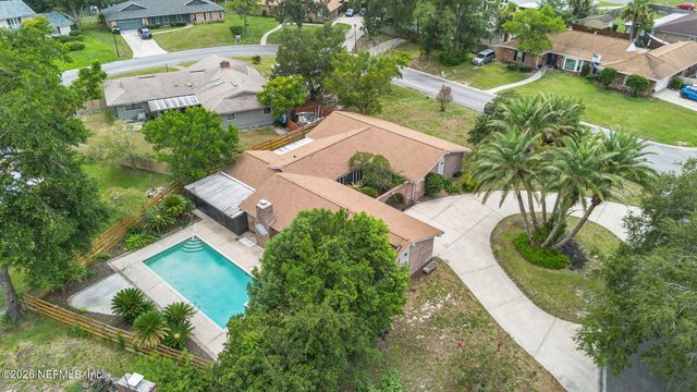 4229 BUCK POINT Road, Jacksonville, FL 32210