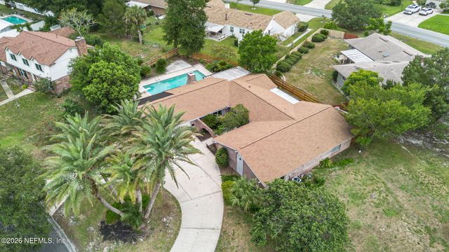 4229 BUCK POINT Road, Jacksonville, FL 32210