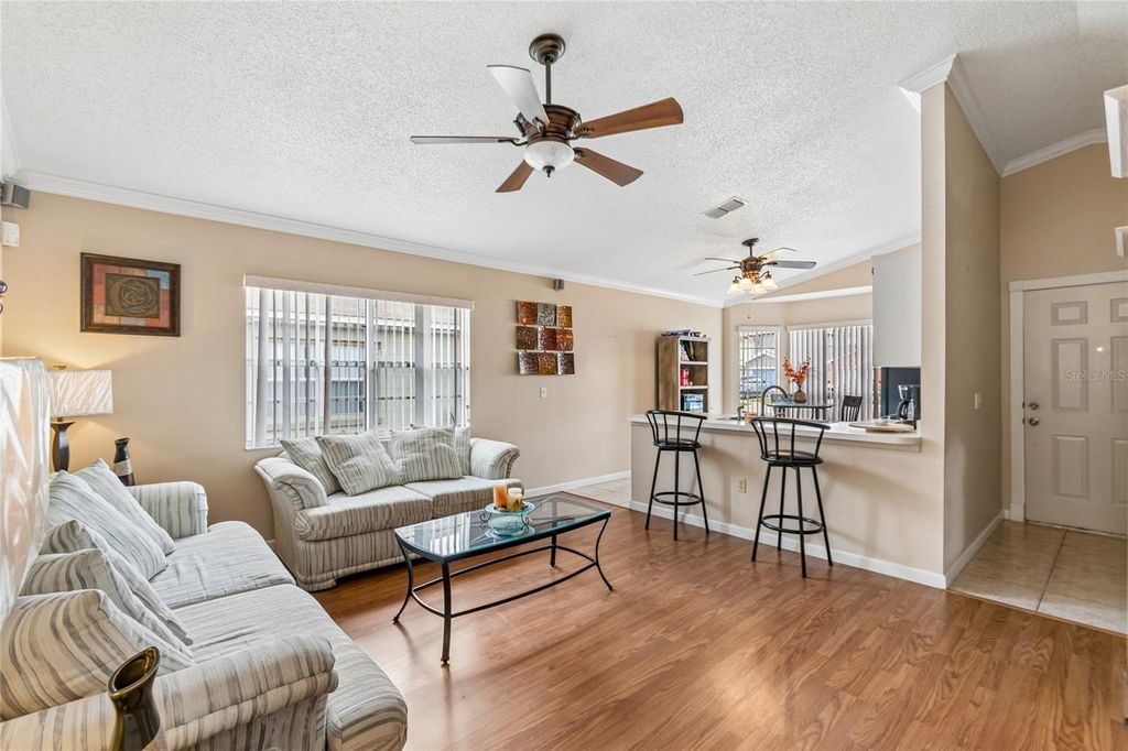 Image 2 of property listing at 1967 GARWOOD DRIVE, Orlando, FL 32822