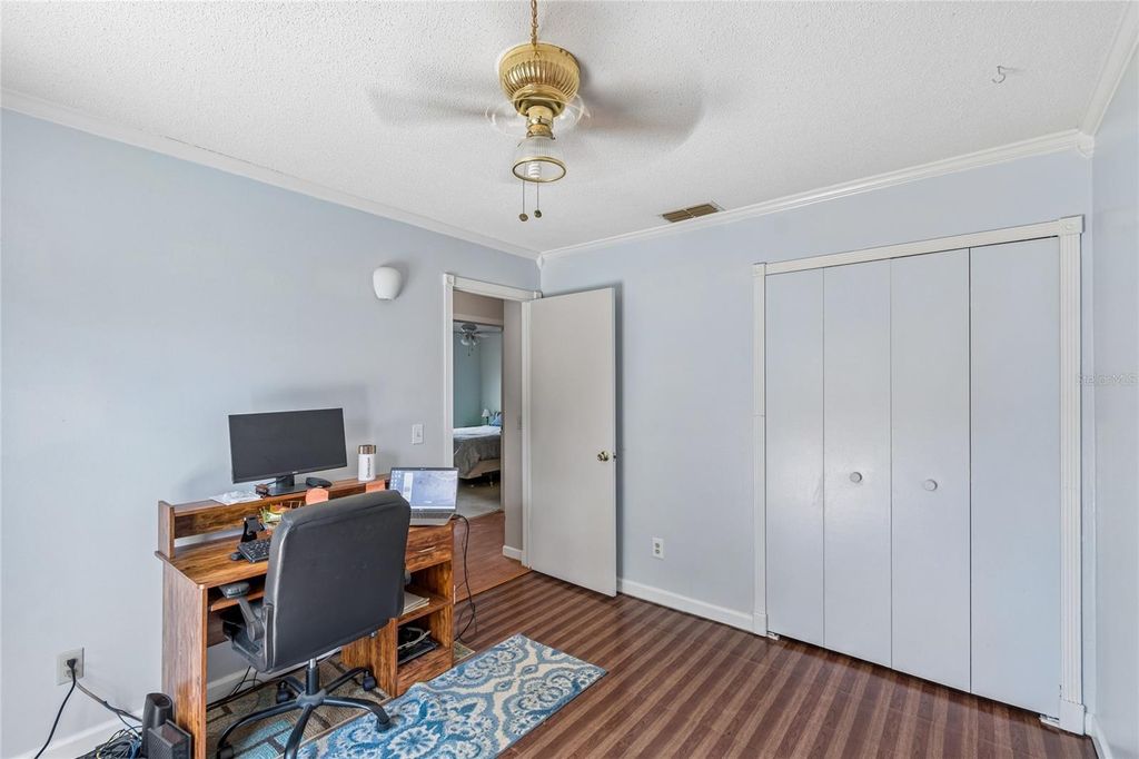 Image 20 of property listing at 1967 GARWOOD DRIVE, Orlando, FL 32822