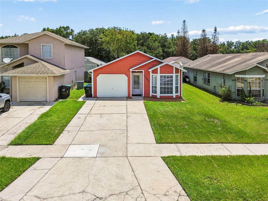 Image 38 of property listing at 1967 GARWOOD DRIVE, Orlando, FL 32822
