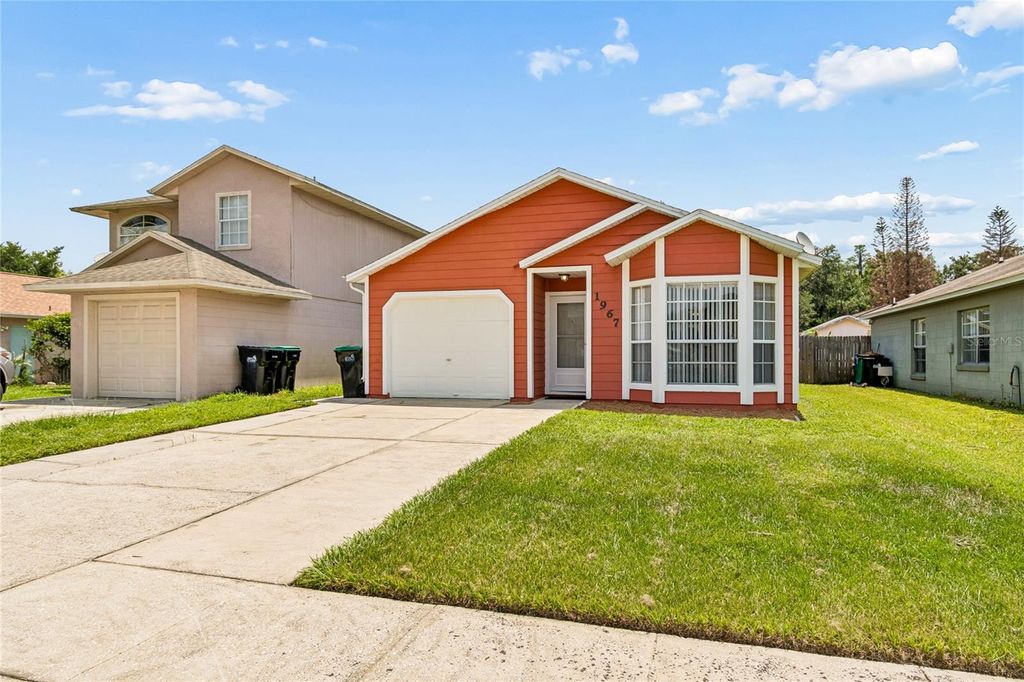 Image 40 of property listing at 1967 GARWOOD DRIVE, Orlando, FL 32822