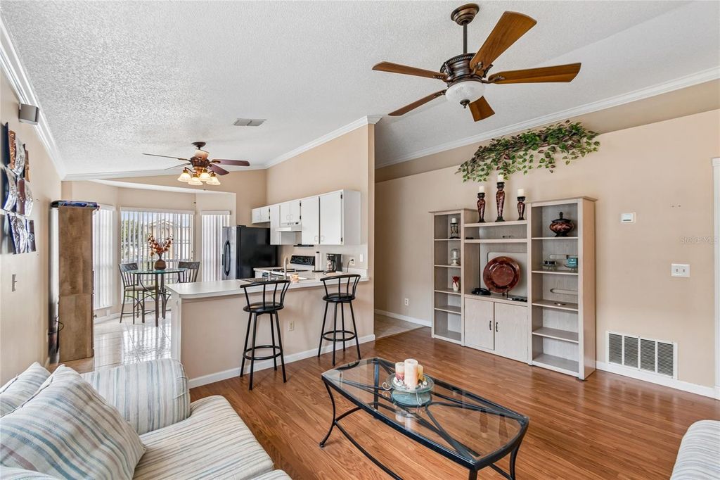 Image 5 of property listing at 1967 GARWOOD DRIVE, Orlando, FL 32822