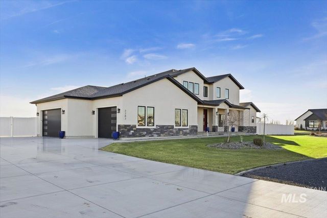 2283 E 4092 N, Filer, ID 83328