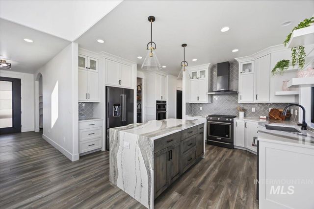 2283 E 4092 N, Filer, ID 83328