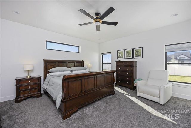 2283 E 4092 N, Filer, ID 83328