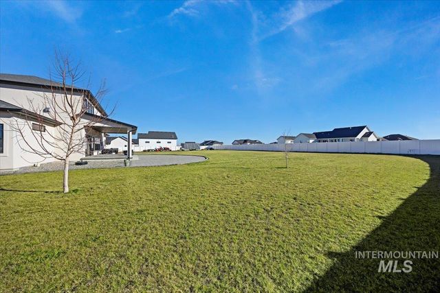 2283 E 4092 N, Filer, ID 83328