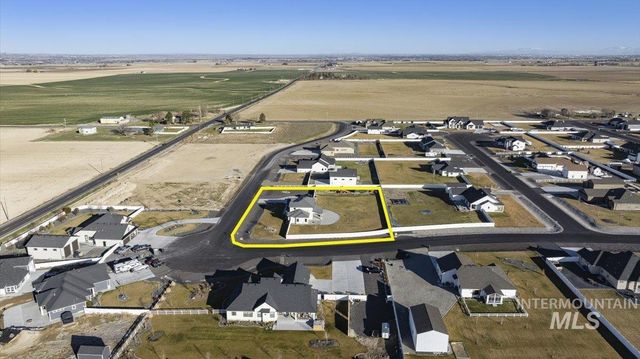 2283 E 4092 N, Filer, ID 83328