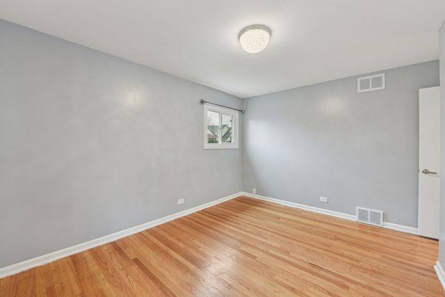 5829 Madison Street, Morton Grove, IL 60053