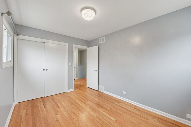 5829 Madison Street, Morton Grove, IL 60053