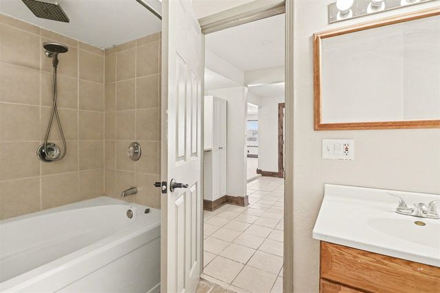 12055 S Sherman Lake Drive, Augusta, MI 49012