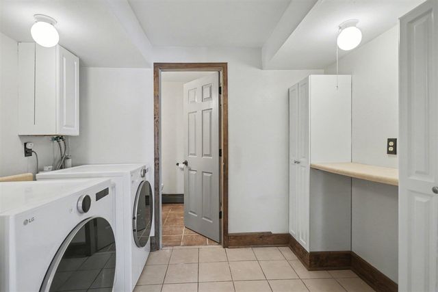 12055 S Sherman Lake Drive, Augusta, MI 49012