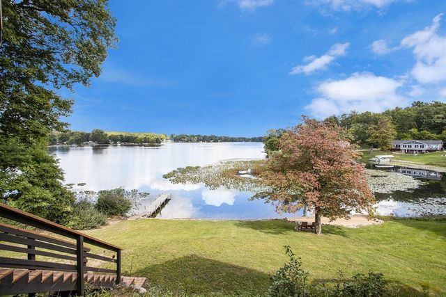 12055 S Sherman Lake Drive, Augusta, MI 49012