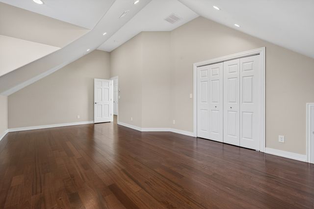 3003 Keene Avenue, Mchenry, IL 60050