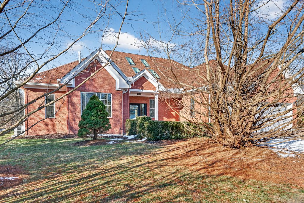 3003 Keene Avenue, Mchenry, IL 60050