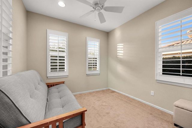 10287 Spruce Woodlands Way, Escondido, CA 92026