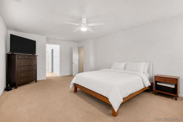10287 Spruce Woodlands Way, Escondido, CA 92026