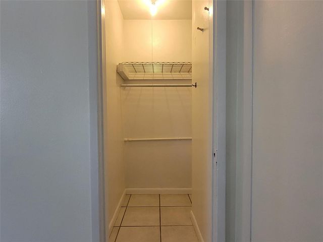 1601 SW 1 Terrace 1, Pompano Beach, FL 33060