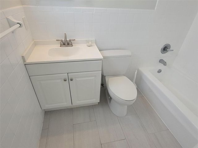 1601 SW 1 Terrace 1, Pompano Beach, FL 33060