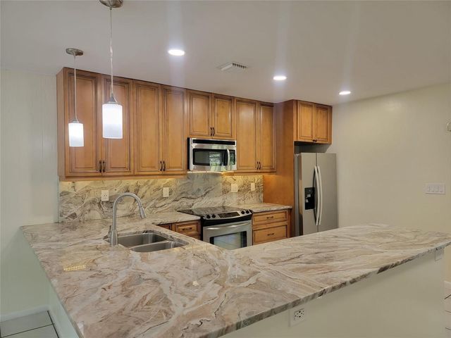 1601 SW 1 Terrace 1, Pompano Beach, FL 33060