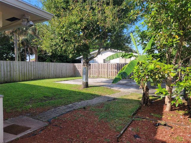 1601 SW 1 Terrace 1, Pompano Beach, FL 33060