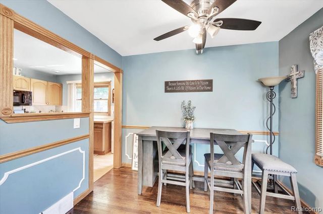 28048 Bohn Street, Roseville, MI 48066