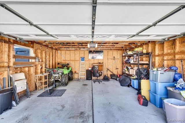 28048 Bohn Street, Roseville, MI 48066