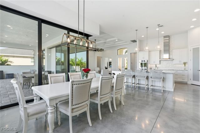 1506 NW 40th PL, Cape Coral, FL 33993