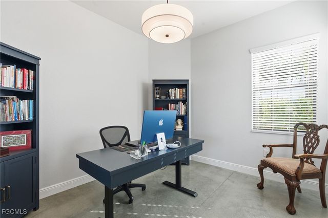 1506 NW 40th PL, Cape Coral, FL 33993