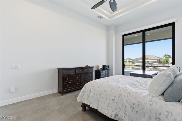 1506 NW 40th PL, Cape Coral, FL 33993