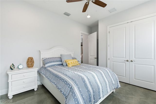 1506 NW 40th PL, Cape Coral, FL 33993