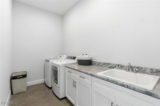 1506 NW 40th PL, Cape Coral, FL 33993