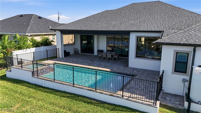 1506 NW 40th PL, Cape Coral, FL 33993