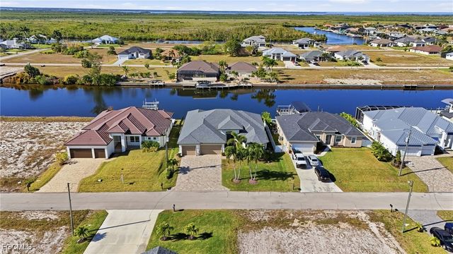 1506 NW 40th PL, Cape Coral, FL 33993