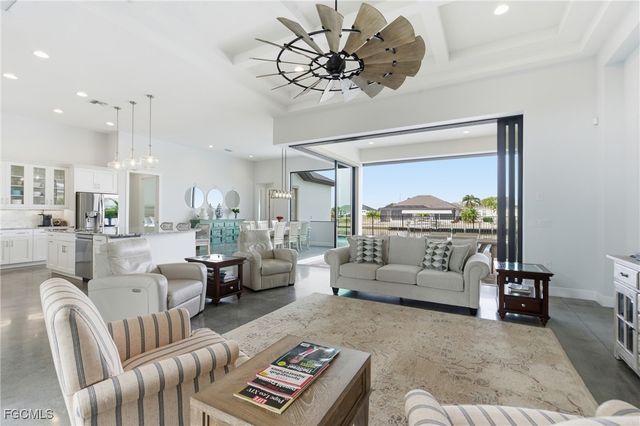 1506 NW 40th PL, Cape Coral, FL 33993