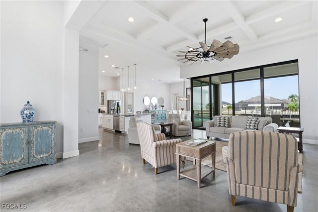 1506 NW 40th PL, Cape Coral, FL 33993