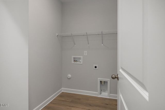 601 Crescent Wood Trail, Zebulon, NC 27597