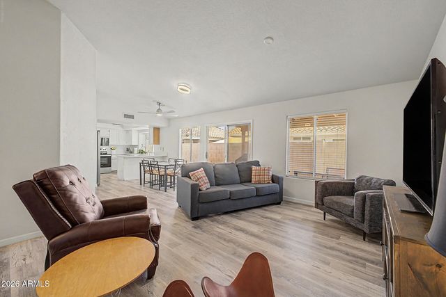 7113 N 28TH Avenue, Phoenix, AZ 85051