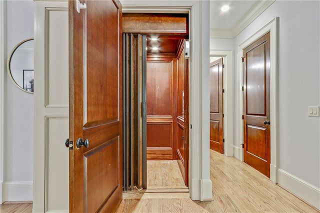 4227 Peachtree Dunwoody NE Road, Atlanta, GA 30342