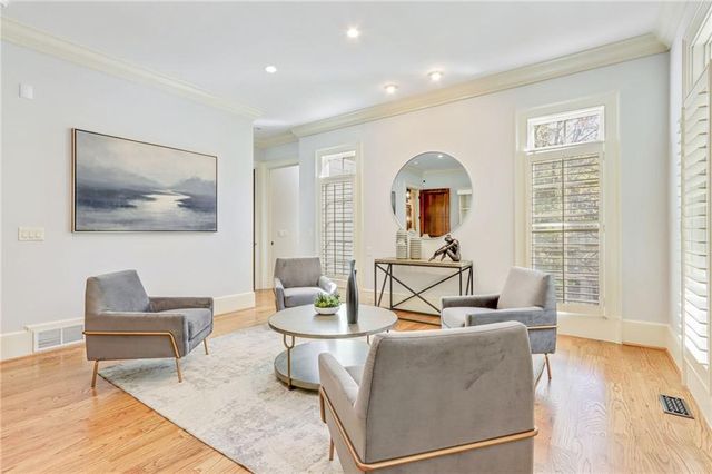 4227 Peachtree Dunwoody NE Road, Atlanta, GA 30342