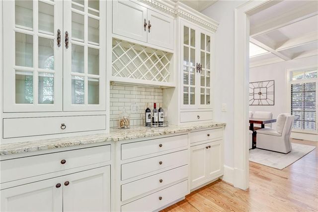 4227 Peachtree Dunwoody NE Road, Atlanta, GA 30342