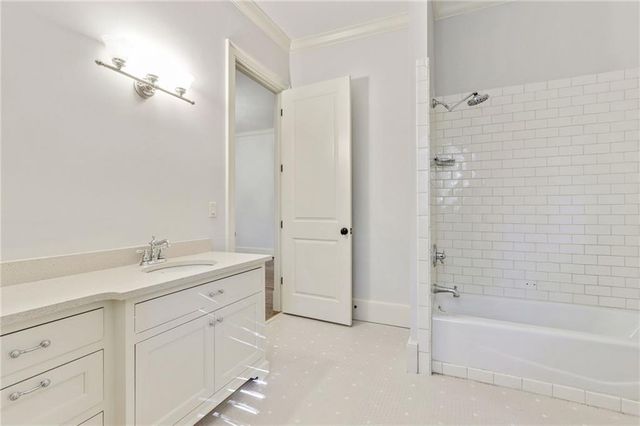 4227 Peachtree Dunwoody NE Road, Atlanta, GA 30342