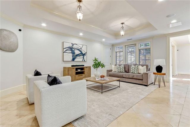 4227 Peachtree Dunwoody NE Road, Atlanta, GA 30342