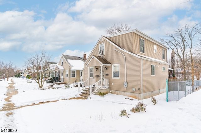 909 Seymour Ave, Linden City, NJ 07036