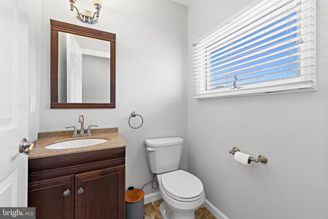 975 BEACH HAVEN WEST BLVD, Manahawkin, NJ 08050