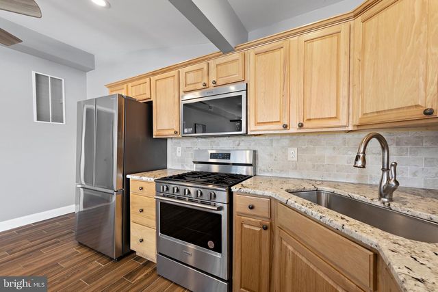 975 BEACH HAVEN WEST BLVD, Manahawkin, NJ 08050