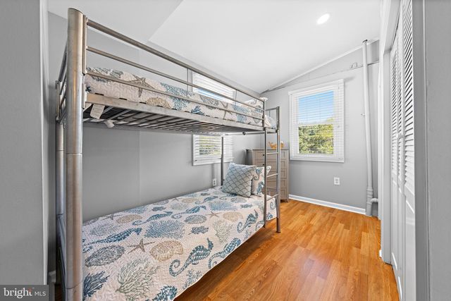 975 BEACH HAVEN WEST BLVD, Manahawkin, NJ 08050