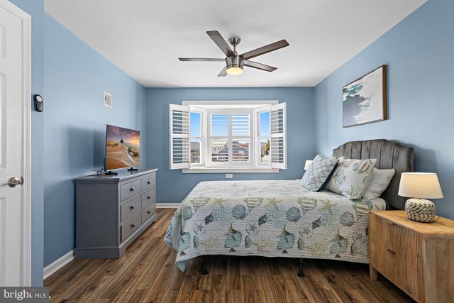 975 BEACH HAVEN WEST BLVD, Manahawkin, NJ 08050