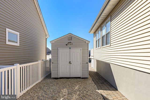 975 BEACH HAVEN WEST BLVD, Manahawkin, NJ 08050