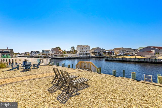 975 BEACH HAVEN WEST BLVD, Manahawkin, NJ 08050